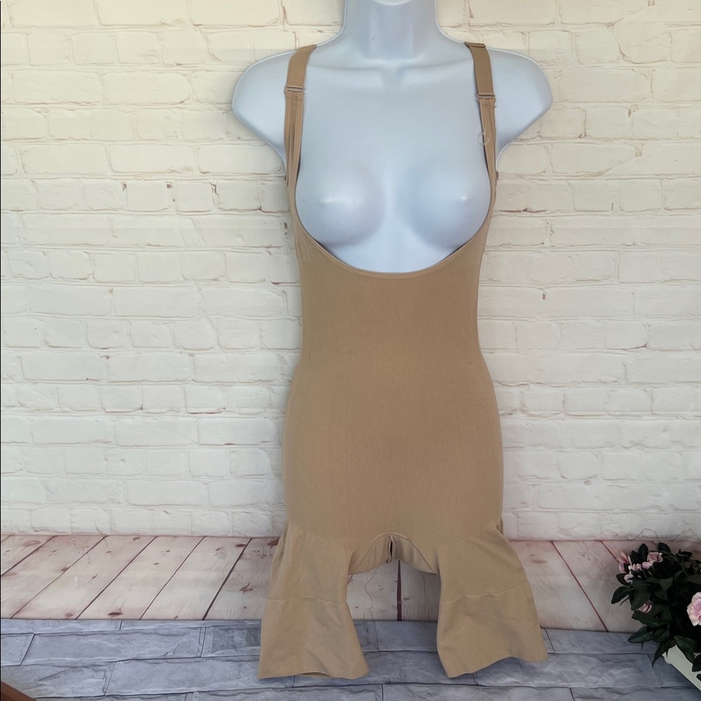 UNDER WHERE? Tan shapewear size large bodysuit